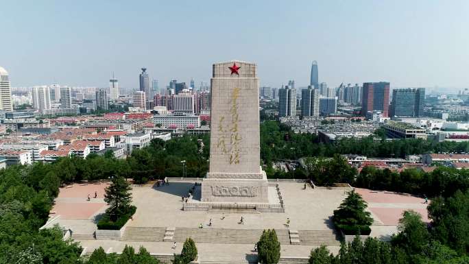 济南英雄山革命烈士纪念碑航拍4K