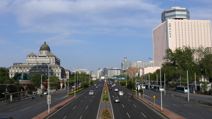 绿色北京，绿化，白天城市车流