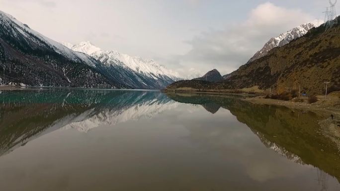 西藏然乌湖堰塞湖高清航拍全景视频