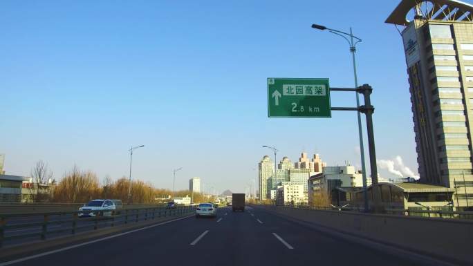 济南城市高架桥汽车实拍稳定
