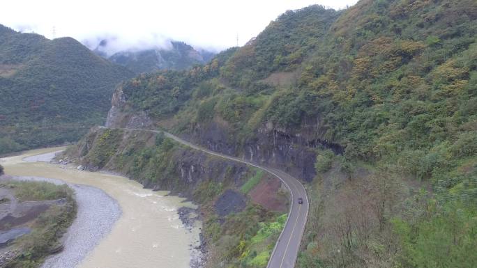 扶贫险峻山路航拍脱贫攻坚