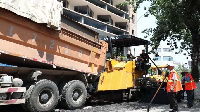 修路压路机铺路机工程道路建设