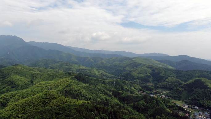 4K航拍连绵起伏丘陵山川