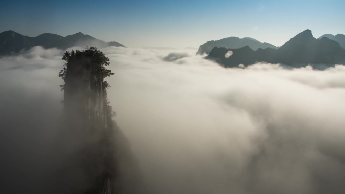 峡谷云海