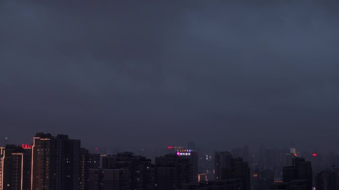 4K城市雨夜空中的流云01【2倍速】