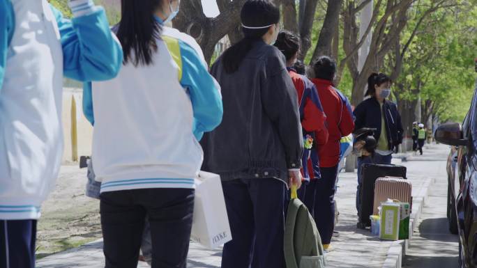 【原创】疫情期间中学开学