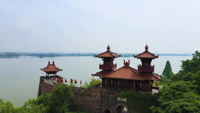 武汉东湖楚城古城墙4K航拍