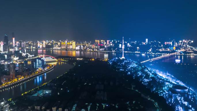 武汉长江大桥夜景全景长江灯光秀龟山电视塔