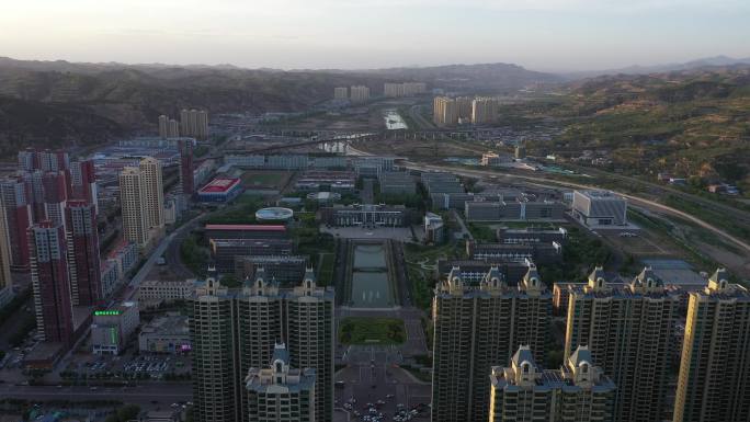 4K-原素材-吕梁学院