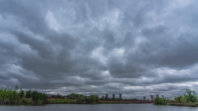 【4K】乌云暴雨将至延时