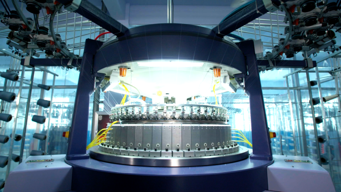 纺织工厂大型自动化纺线机