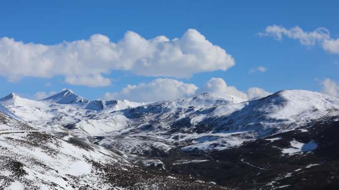 川西雅哈垭口贡嘎山