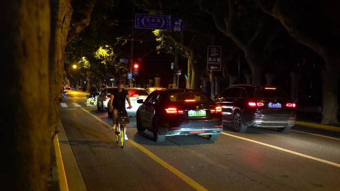 4K原创素材-上海夜晚城市街道空镜头