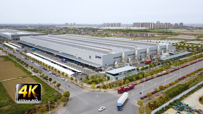 上海临港产业园区工厂屋面光伏设施建设