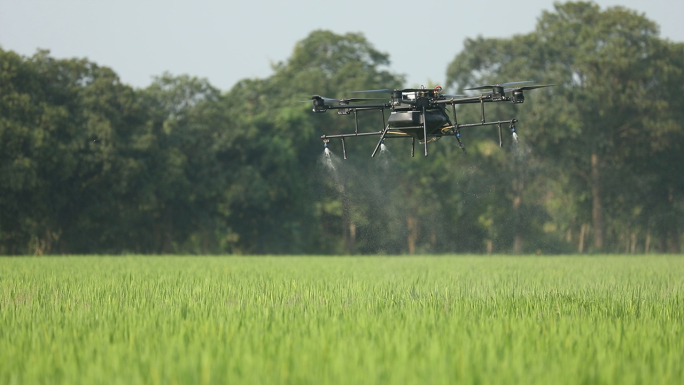 水稻栽培农业用无人机喷洒肥料农药