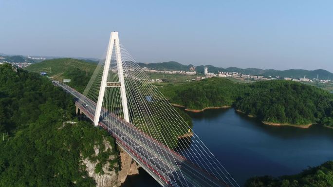 4K航拍贵州红枫湖大桥