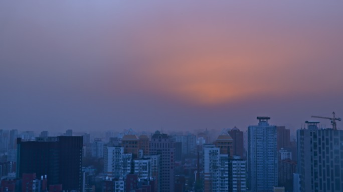 北京城市沙尘暴日转夜延时日落收尾
