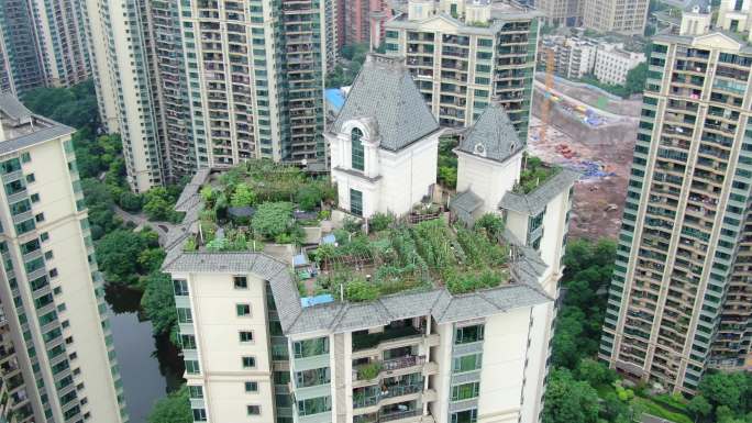 航拍花园城市楼顶花园种菜绿化