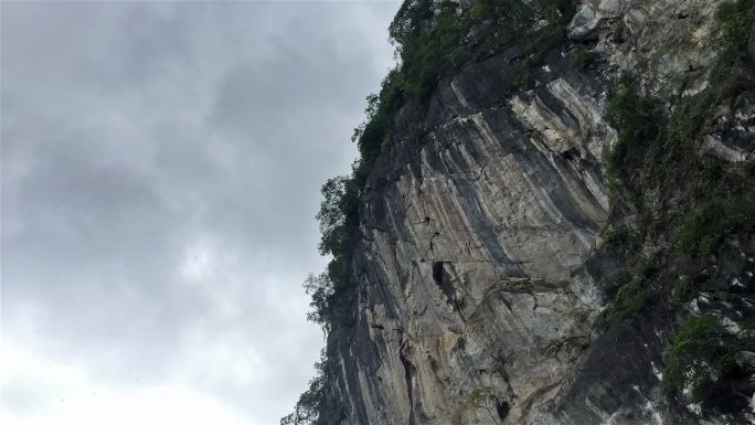 野外青山延时视频