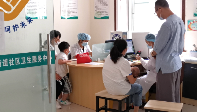 4K社区医院-接种疫苗防疫针婴儿医院医生