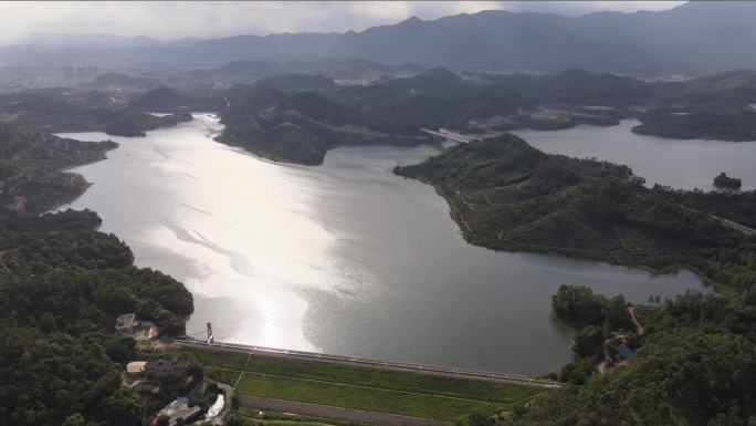 【4K】航拍水库湖泊日落