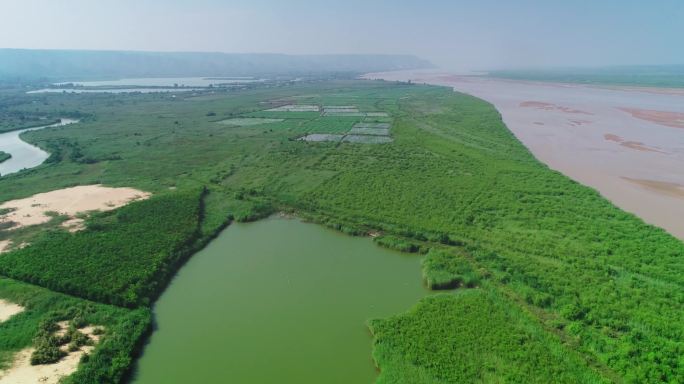 4K航拍黄河岸边洽川风景区01