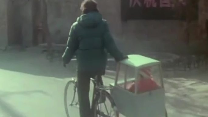 70年代自行车车队和社会面貌
