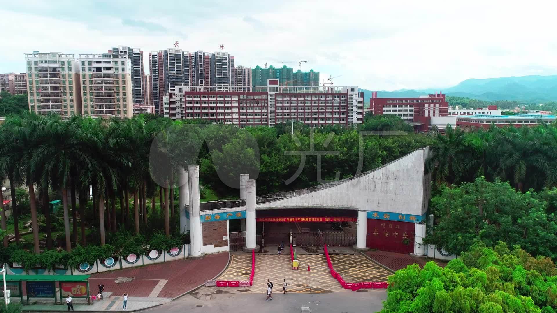 博罗华侨中学学校操场高清航拍实拍