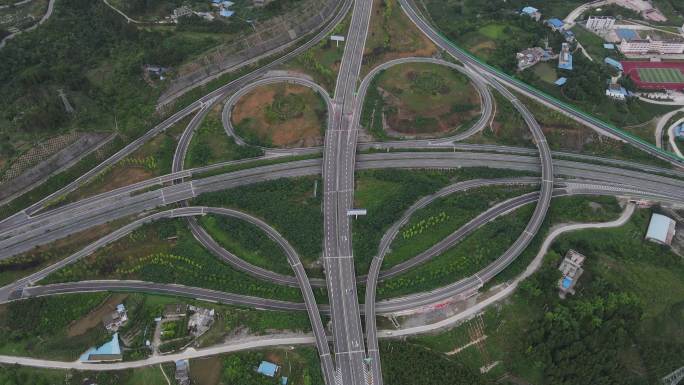 航拍高速公路匝道收费站