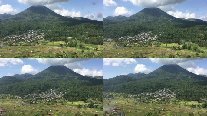 印尼美娜多的火山