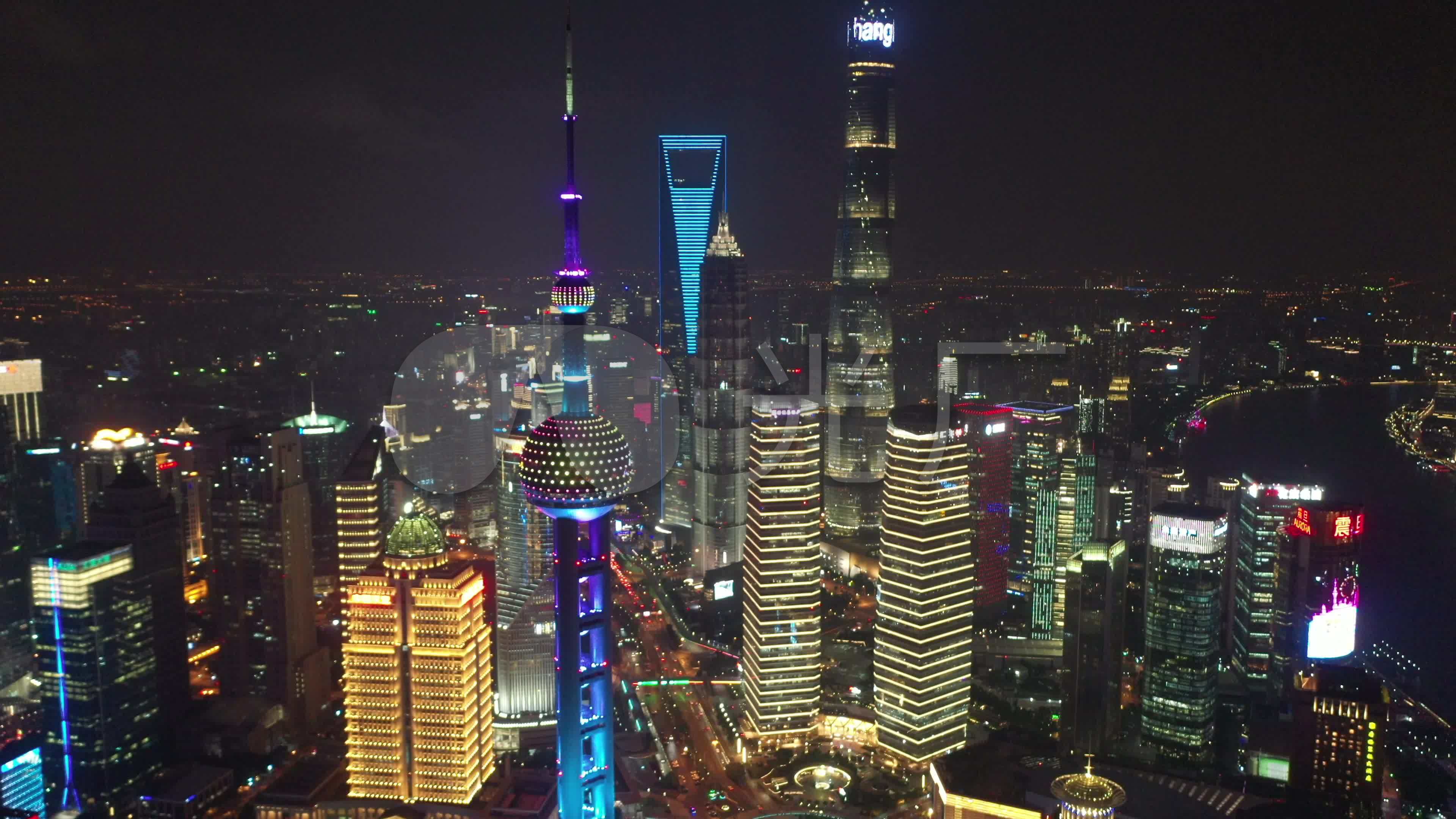 上海外滩夜景东方明珠金茂大厦摄影图