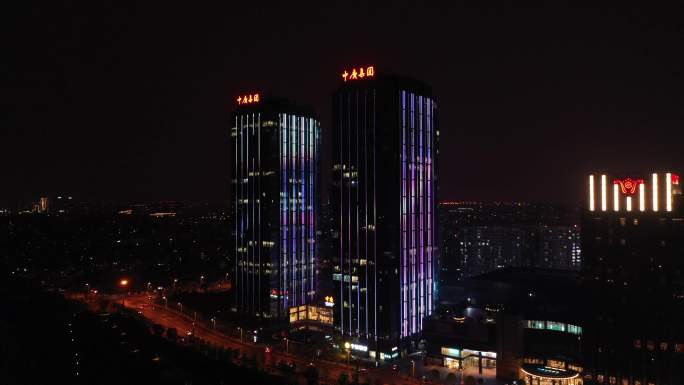 上海闵行区媒体立面夜景