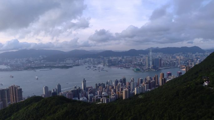黄昏在香港太平山顶拍日落