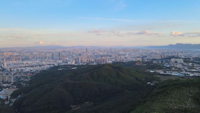 无人机航拍，云南昆明，长虫山05