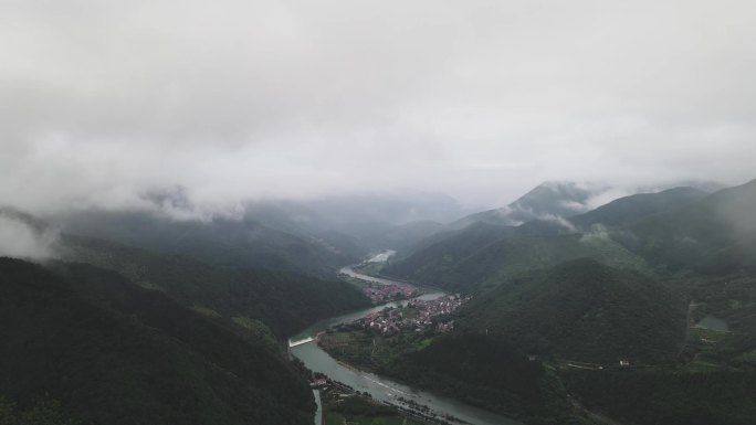 航拍杭州富阳龙鳞坝