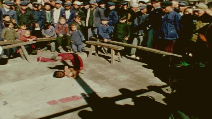 60年代北京街头卖艺老视频8