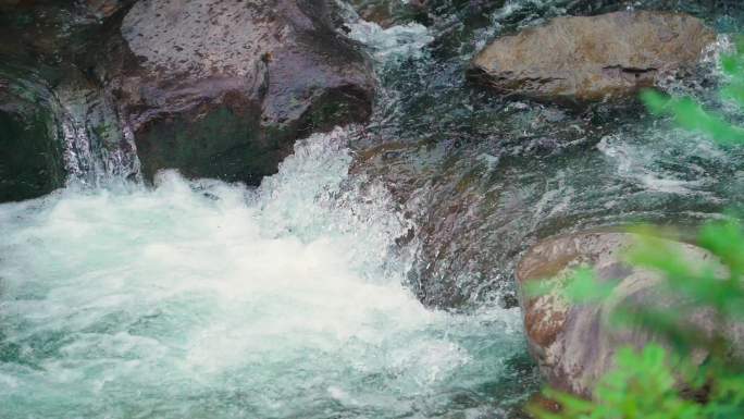 4K山间溪水山泉水水流