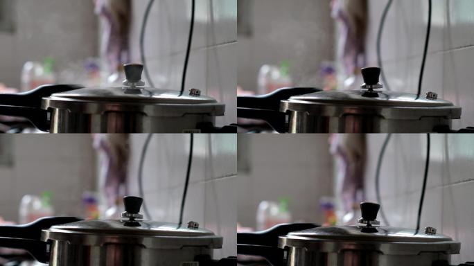 高压锅烹饪烧菜做菜炒菜