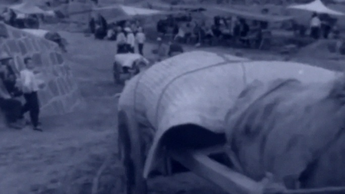 30年代北京前面开城门驼队商队进城沙尘暴