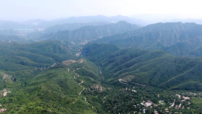 北京京郊太行山山脉风景