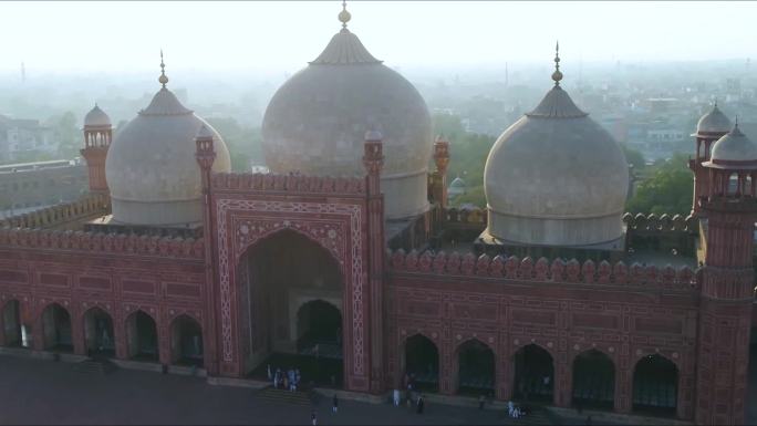 巴基斯坦清真寺、风土人情
