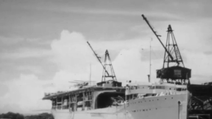 美军驻菲律宾殖民地海军士兵维修保养军舰基