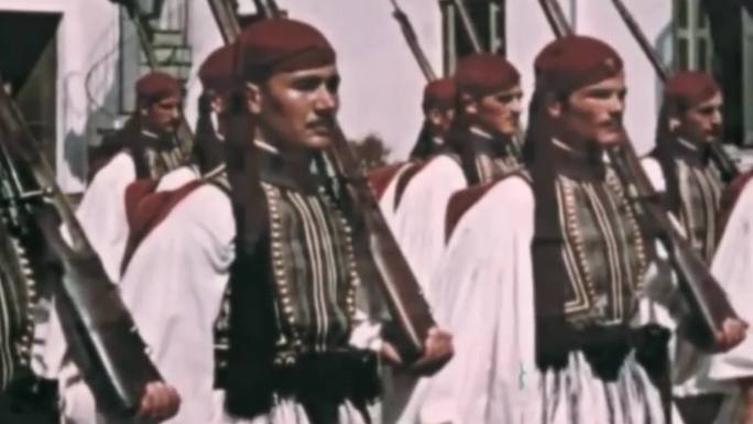 50年代希腊雅典市政府哨兵站岗民族服装