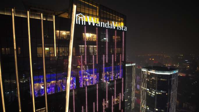 4K郑州城市金水万达中心地标高楼夜景航拍