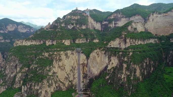 无人机航拍山西壶关八泉峡旅游景区4K