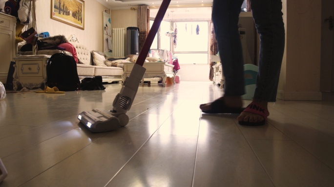 4K女人做家务、家庭主妇打扫卫生
