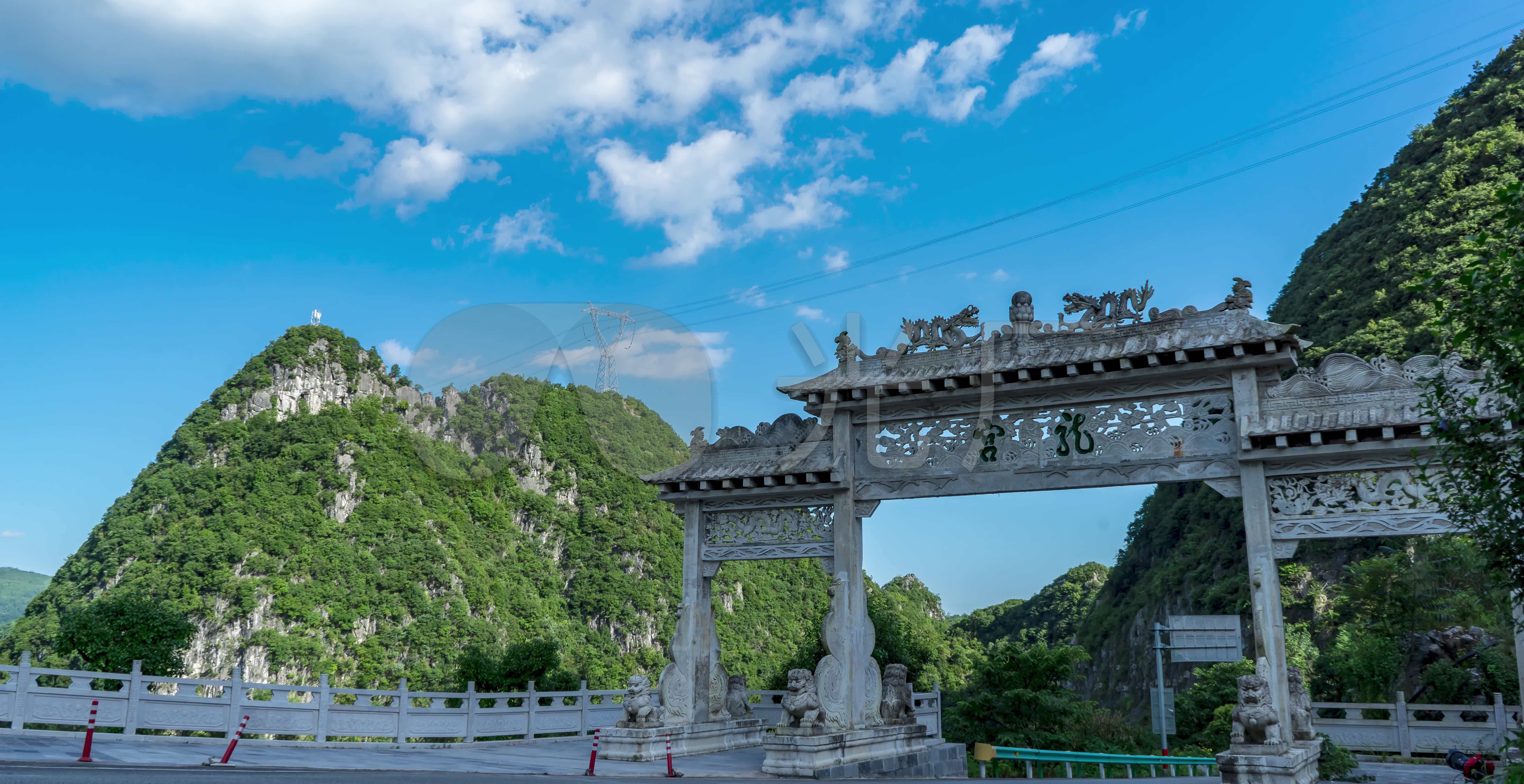 贵州龙宫被誉为贵州最精华的景点之一，好山好水好溶洞！|贵州|贵州龙宫|溶洞_新浪新闻