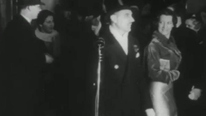 30年代百脑汇电影歌剧首映典礼舞台后台
