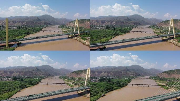 甘肃兰州黄河上的大桥航拍