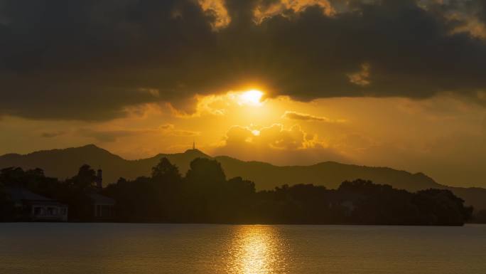 杭州西湖雷峰塔夕阳延时拍摄4K